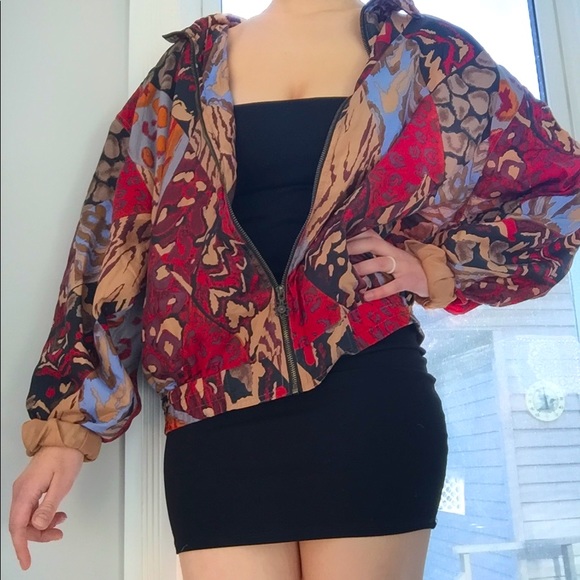 ✨LAST CHANCE✨ 100% Silk Vintage Jacket - Picture 7 of 7